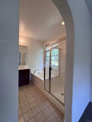 Photo #3: PTP2303747 Listing 