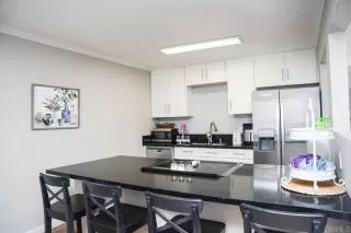 Photo #3: PTP2303752 Listing 