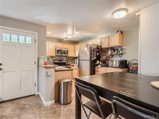 Photo #5: PTP2303773 Listing