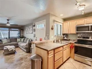 Photo #6: PTP2303773 Listing