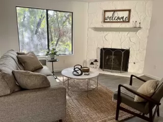 Photo #4: PTP2303792 Listing