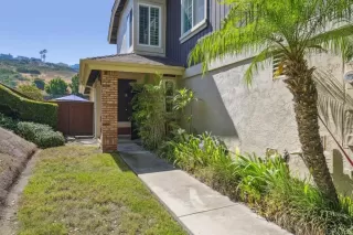 Photo #2: PTP2303897 Listing