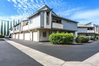 Photo #1: PTP2303907 Listing 