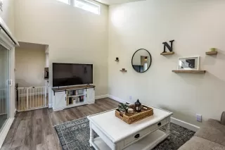 Photo #5: PTP2303907 Listing 