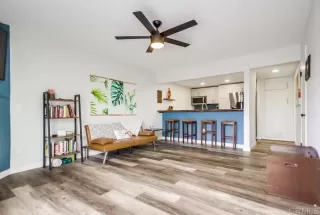 Photo #3: PTP2303909 Listing 