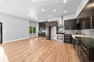 Photo #5: PTP2303918 Listing 