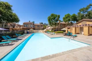 Photo #3: PTP2303964 Listing 