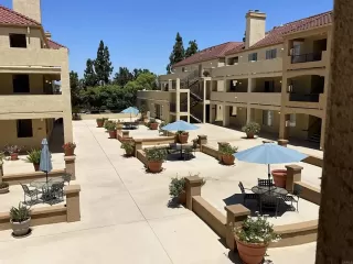 Photo #2: PTP2304030 Listing