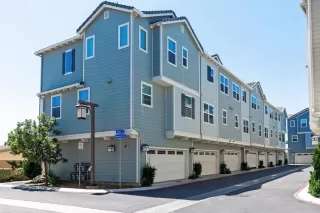 Photo #2: PTP2304032 Listing