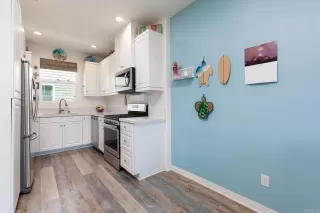 Photo #6: PTP2304032 Listing