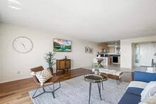 Photo #6: PTP2304059 Listing 