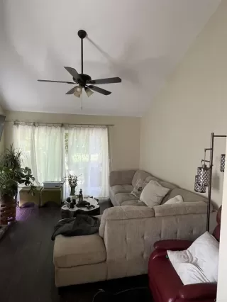 Photo #2: PTP2304115 Listing