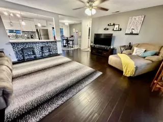 Photo #6: PTP2304126 Listing