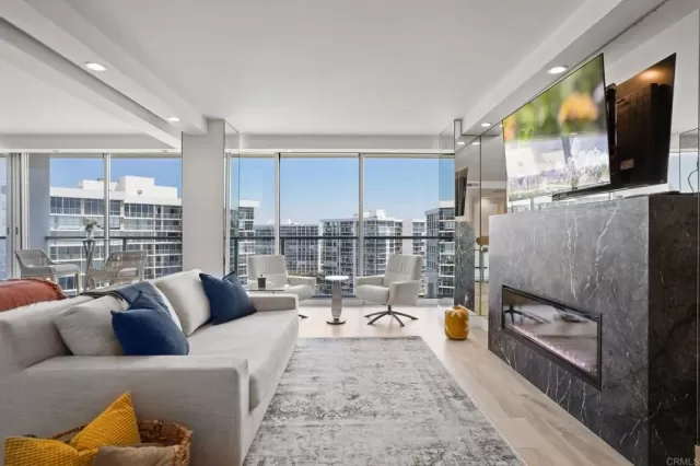 MLS: PTP2304140 Condo For Sale