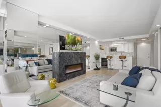 Photo #1: PTP2304140 Listing 