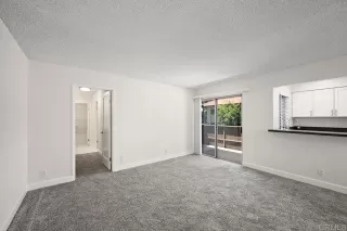 Photo #4: PTP2304144 Listing 