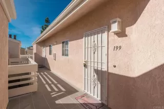 Photo #3: PTP2304149 Listing