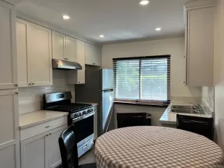 Photo #1: PTP2304150 Listing