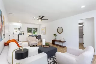 Photo #1: PTP2304153 Listing