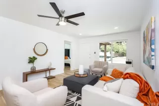 Photo #3: PTP2304153 Listing