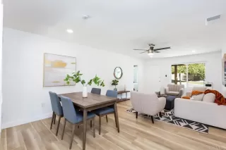 Photo #4: PTP2304153 Listing