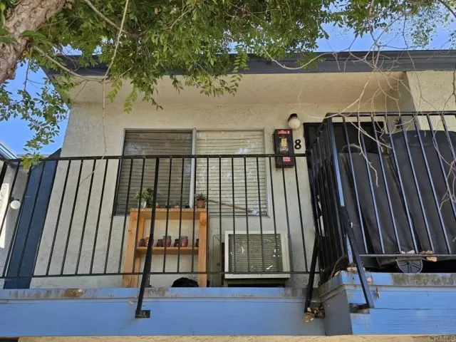 MLS: PTP2304163 Condo For Sale