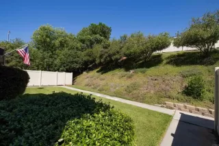 Photo #1: PTP2304227 Listing 