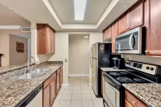 Photo #5: PTP2304241 Listing