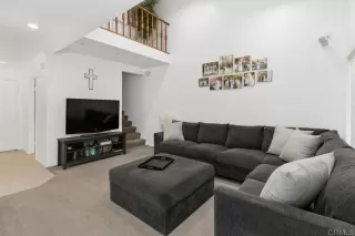 Photo #1: PTP2304269 Listing