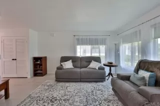 Photo #6: PTP2304304 Listing