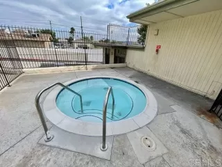 Photo #3: PTP2304347 Listing 