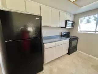 Photo #6: PTP2304347 Listing 