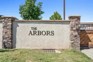 Photo #3: PTP2304373 Listing