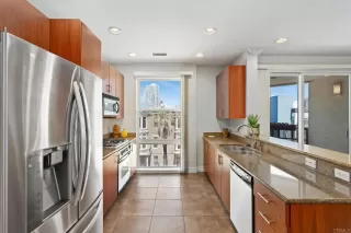 Photo #3: PTP2304389 Listing