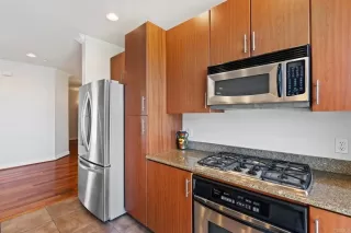 Photo #5: PTP2304389 Listing