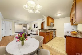 Photo #2: PTP2304395 Listing