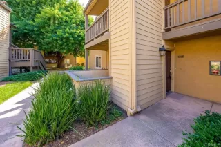 Photo #5: PTP2304395 Listing