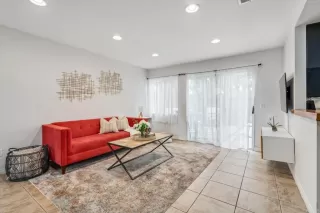 Photo #3: PTP2304426 Listing