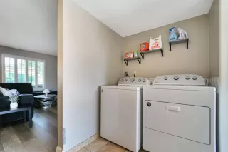 Photo #3: PTP2304437 Listing