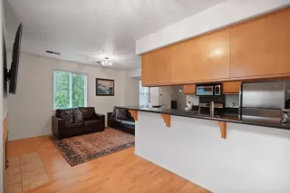 Photo #6: PTP2304441 Listing 