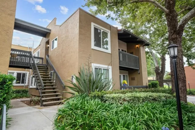 MLS: PTP2304556 Condo For Sale