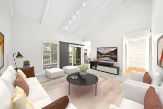 Photo #2: PTP2304556 Listing