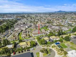 Photo #1: PTP2304570 Listing