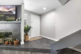 Photo #2: PTP2304570 Listing