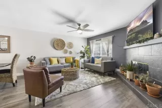 Photo #3: PTP2304570 Listing