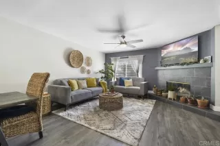 Photo #4: PTP2304570 Listing