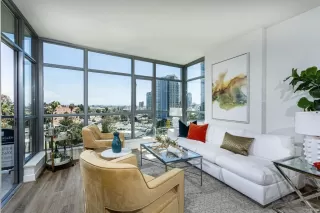 Photo #2: PTP2304576 Listing