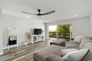 Photo #4: PTP2304621 Listing