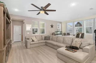 Photo #3: PTP2304638 Listing