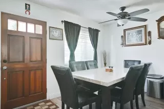 Photo #3: PTP2304688 Listing